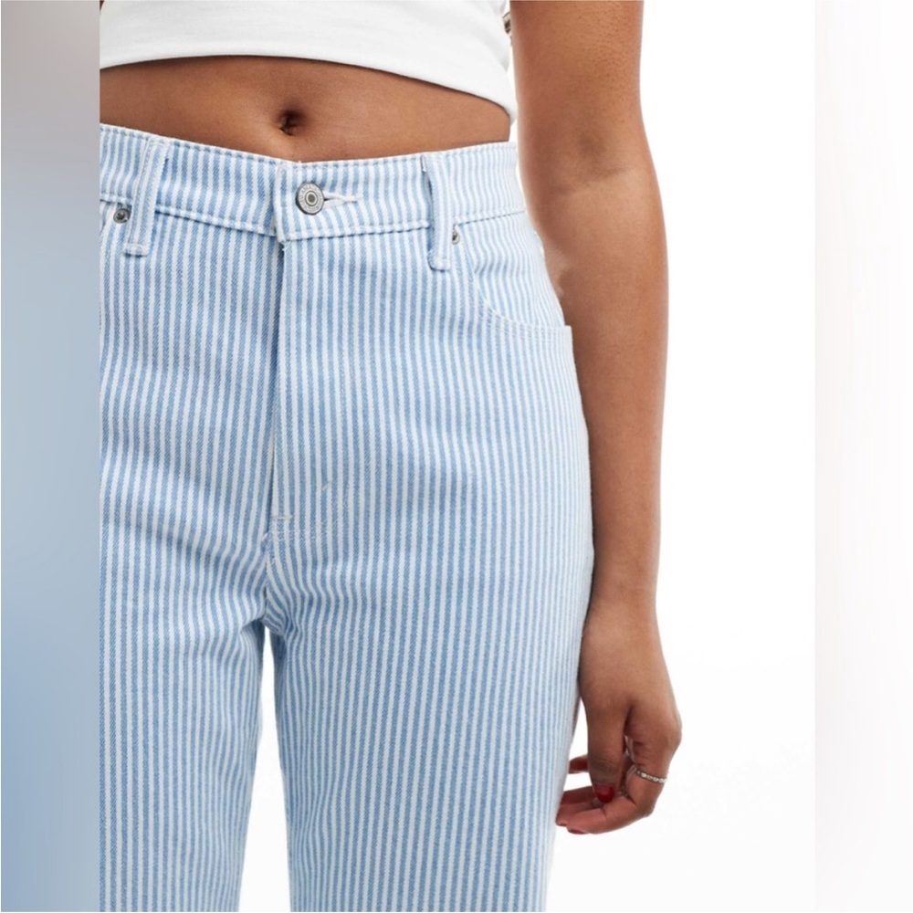 Abercrombie & Fitch curve love 90s relaxed high rise jeans striped